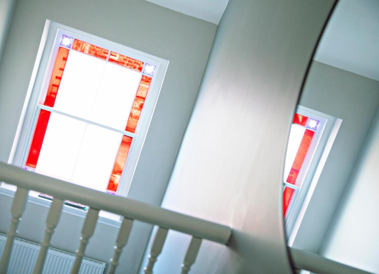 The Loft Apartment, 8 Granville Road ฮาร์โรเกต ภายนอก รูปภาพ