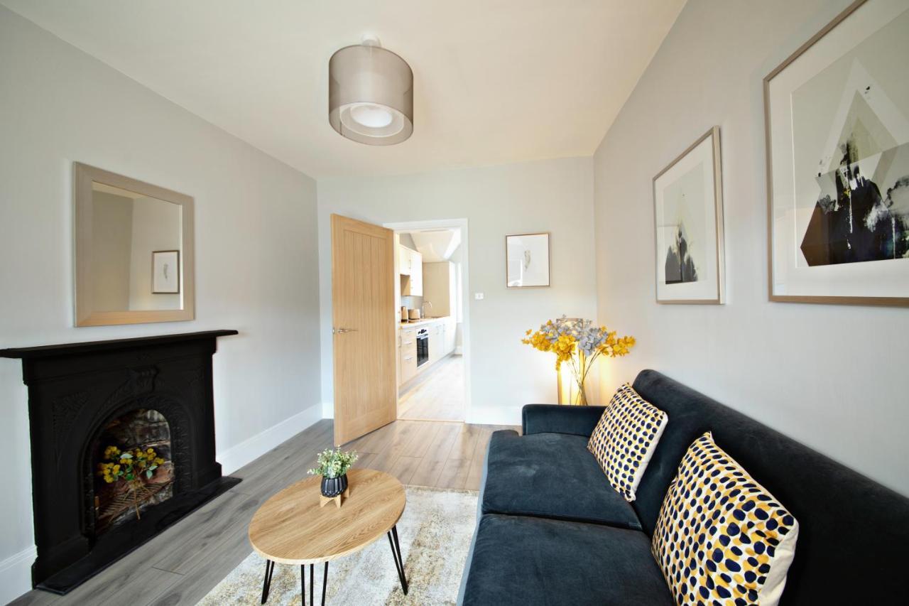 The Loft Apartment, 8 Granville Road ฮาร์โรเกต ภายนอก รูปภาพ