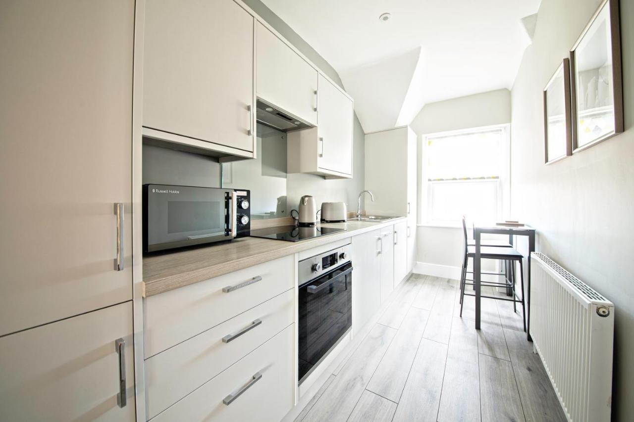 The Loft Apartment, 8 Granville Road ฮาร์โรเกต ภายนอก รูปภาพ